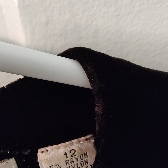 Vintage Ms. Chaus Black Crushed Velvet Style Dress Size 12 - Picture 6 of 7